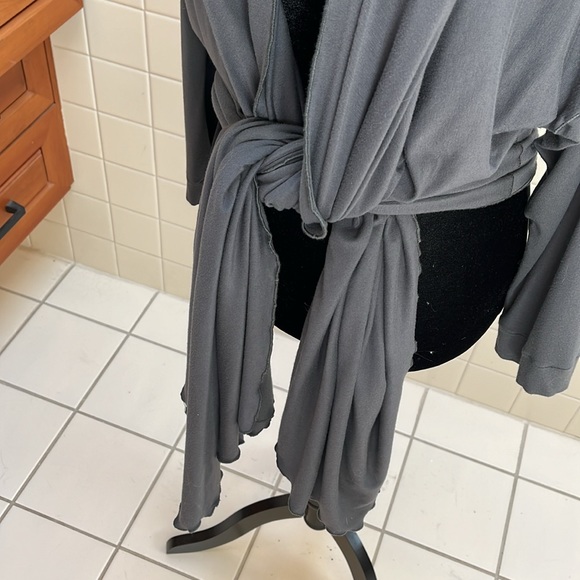 Dark gray wrap top - Picture 4 of 8